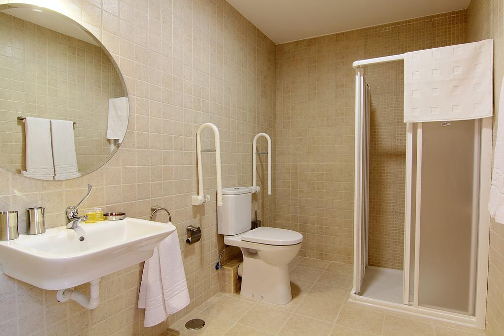 Hostal Yessy كانديليدا الغرفة الصورة